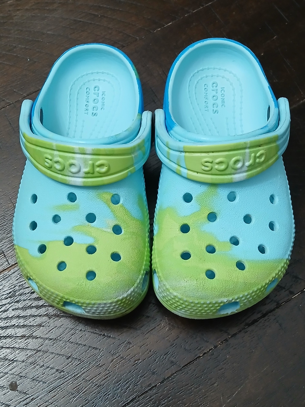 Crocs Kids Classic Clog in Blue and Green